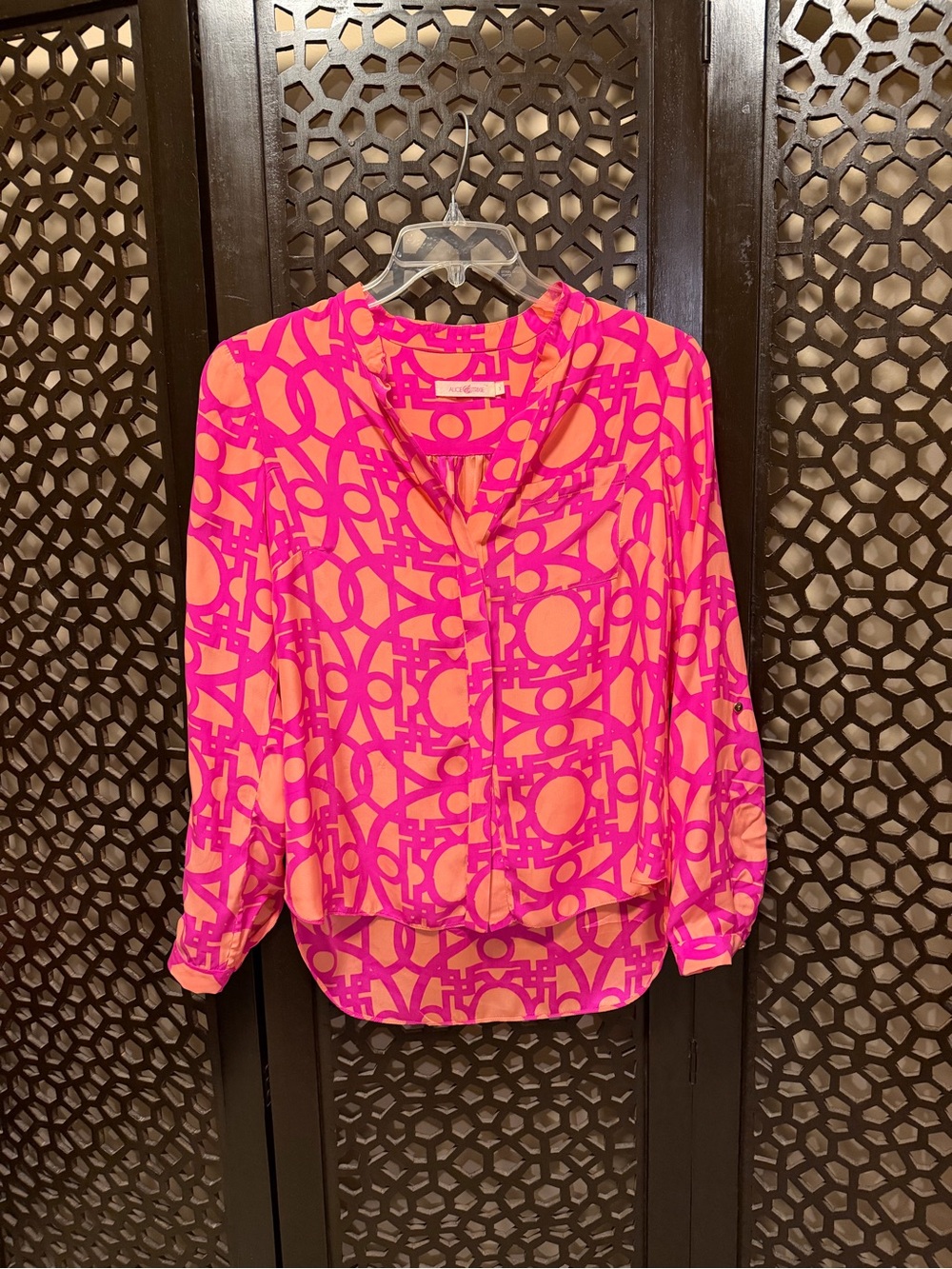 Alice & Trixie Pink and Orange Geometric Button-Front Blouse